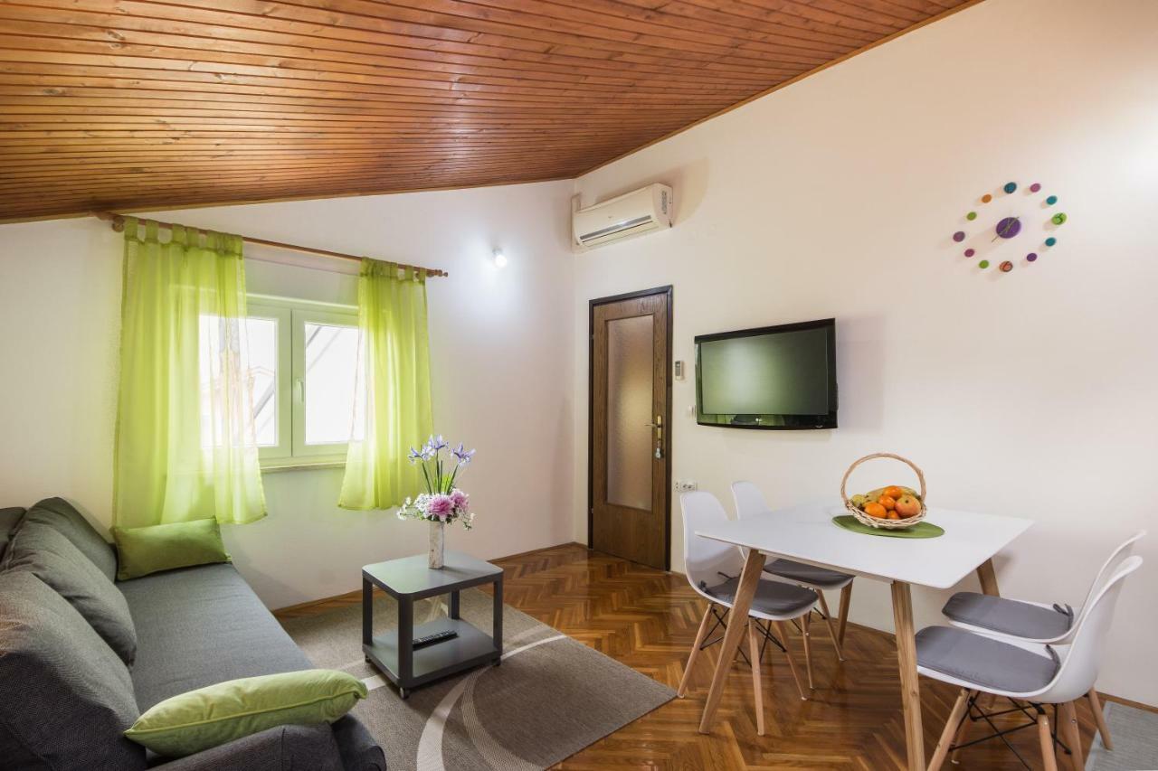 Piccola Pineta Apartment Пула Екстериор снимка